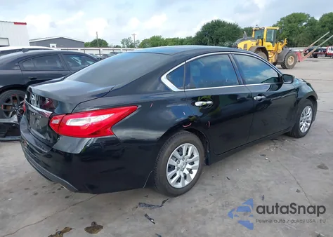 2016 Nissan Altima 2.5 S z USA, uszkodzony, nr VIN 1N4AL3AP8GN390129